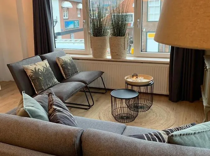 Sunny Reef Apartament *